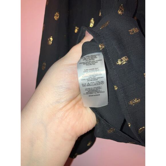 Loft outlet black and gold blouse size medium - Picture 4 of 6
